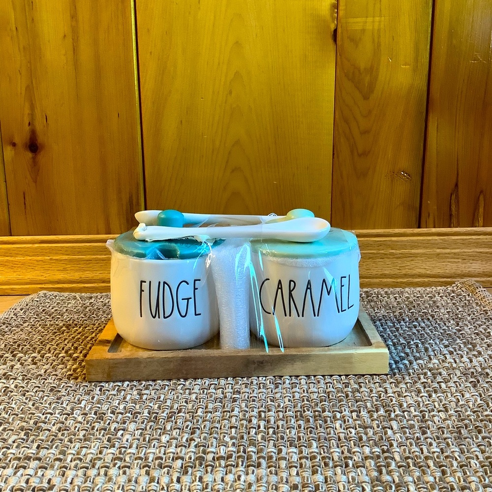 Rae Dunn Fudge & Caramel Set